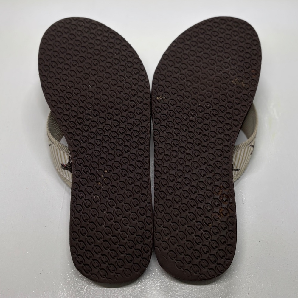 L.L.Bean Women's Original Maine Isle Flip-Flops w/chocolate lab motif size 7 - Picture 6 of 9
